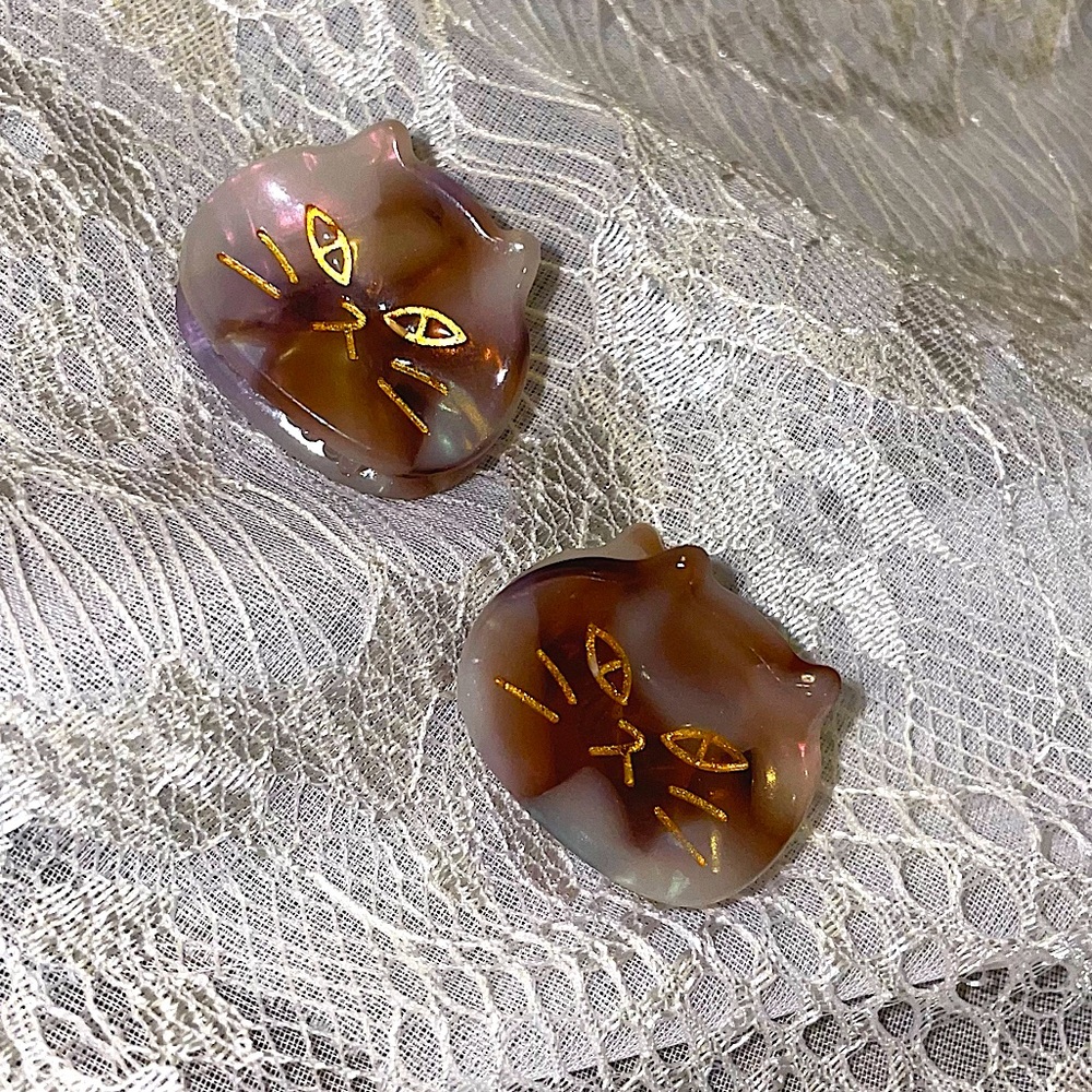 NWOT Set of 2 Iridescent Small Cat Hair Clips